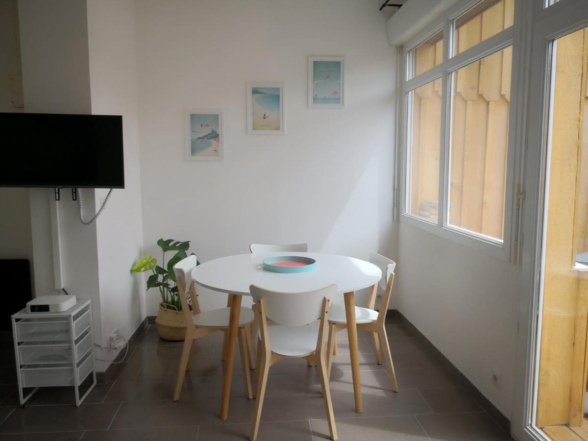 Studio En Plein Centre Ville A 8 Minutes De L'Ocean เลอปอร์จ ภายนอก รูปภาพ